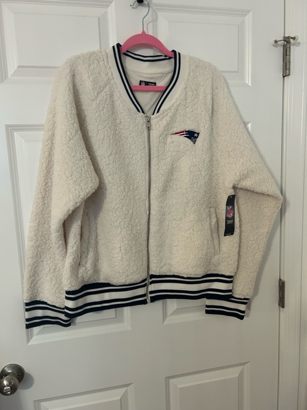 NFL Cream Sherpa Jacket with Navy Trim NWT